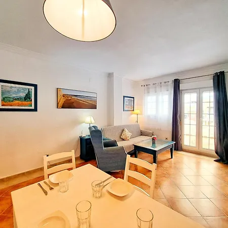 Apartamento Con Terraza Y Vistas Al Mar 1ª Línea *